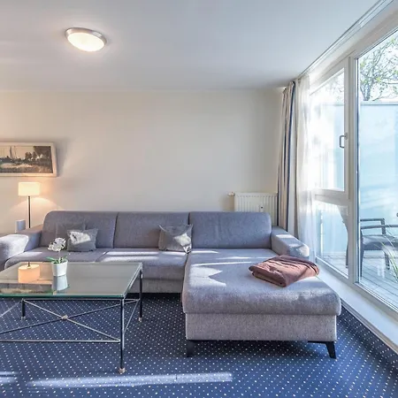 Krosse Krabbe An Der Seebruecke * זינקסט